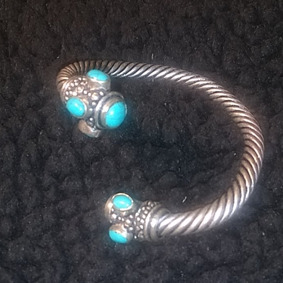Jewelry - Turquoise and silver adjustable bracelet